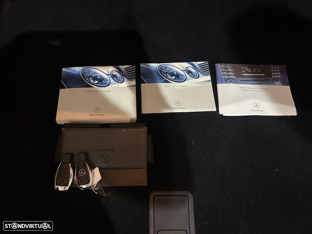 Mercedes-Benz E 220 CDi Avantgarde Aut. - 22