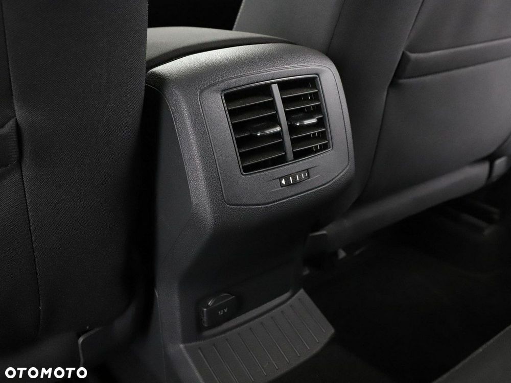 Volkswagen T-Roc 1.5 TSI Style - 35