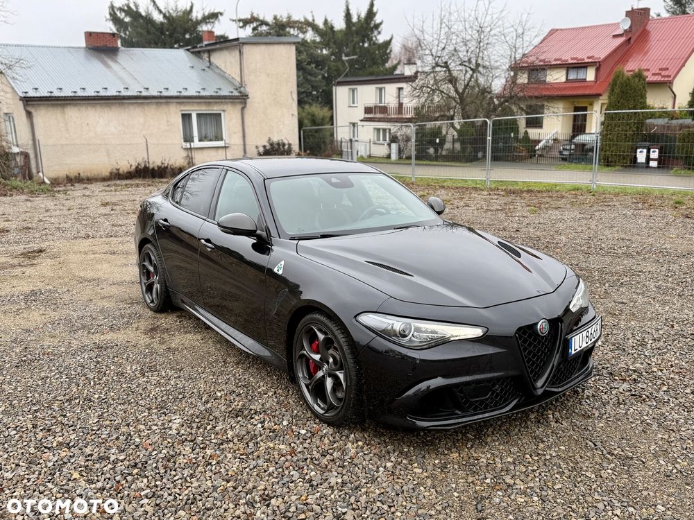 Alfa Romeo Giulia 2.9 V6 Bi-Turbo AT8 Quadrifoglio - 6