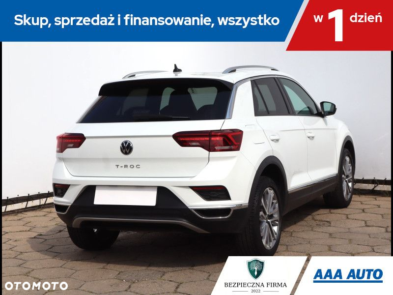 Volkswagen T-Roc - 6