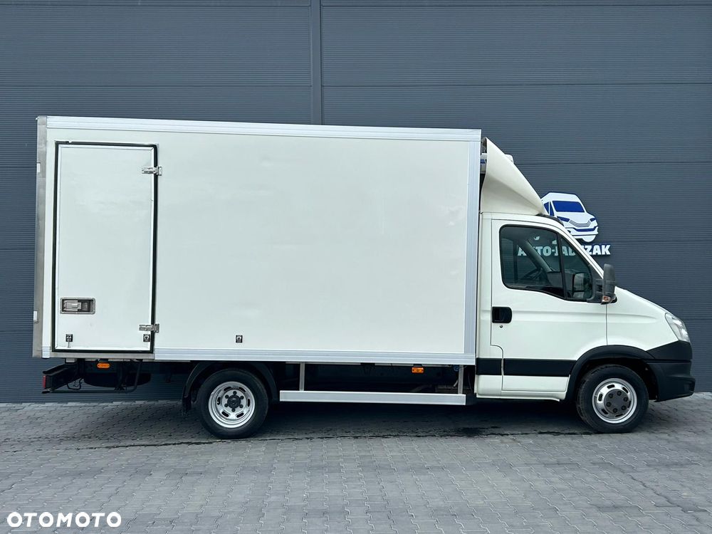 Iveco Daily 40C15 3.0 HPI Chłodnia 7 palet **Podłączenie 230V**Klima**Sprowadzony**Super stan**2014R** - 6