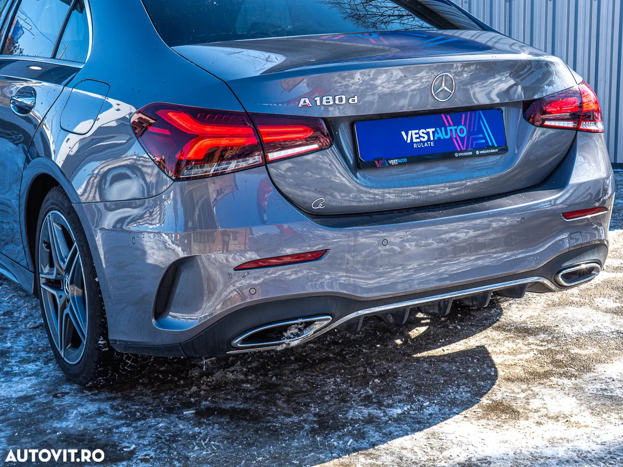 Mercedes-Benz A 180 d 7G-DCT - 36