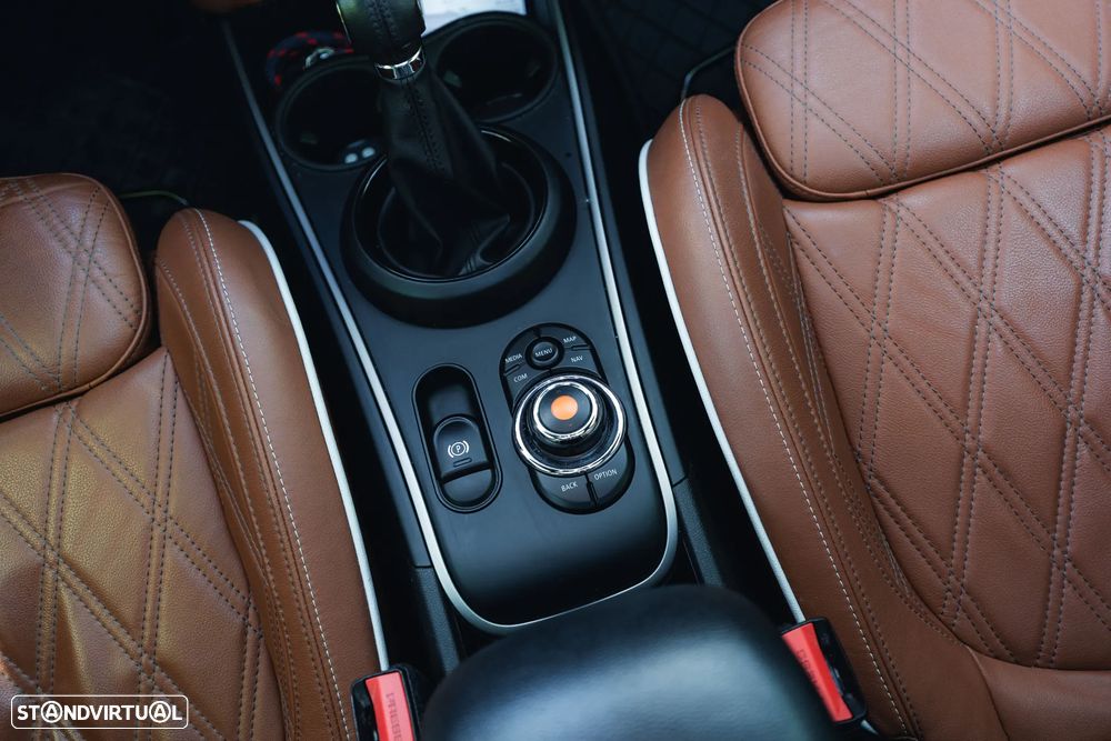 MINI Countryman Cooper SE ALL4 Auto - 54