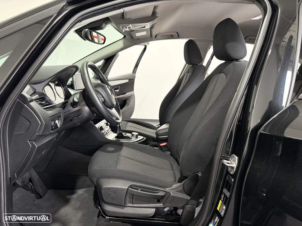 BMW 225xe Active Tourer Advantage - 37