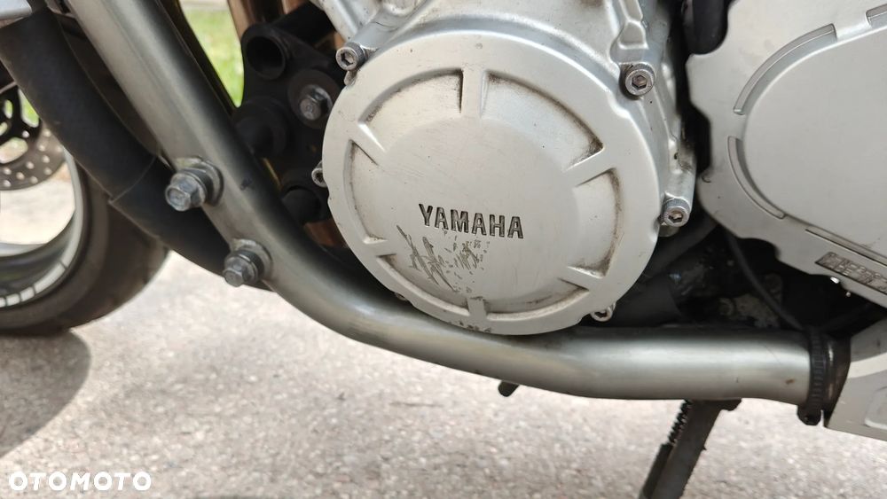 Yamaha FZS - 29