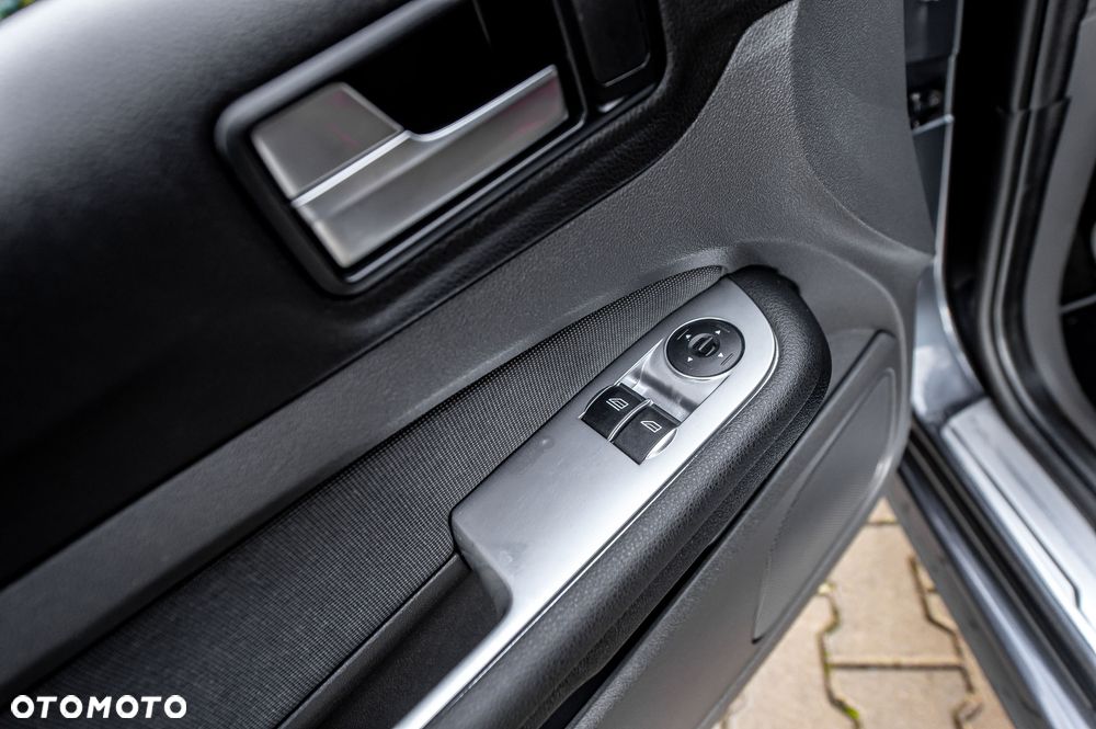 Ford Focus - 27