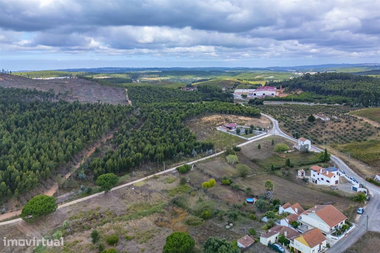 Lote de Terreno para construção 1000 m2.   Inserido em loteamento  par - Grande imagem: 2/7