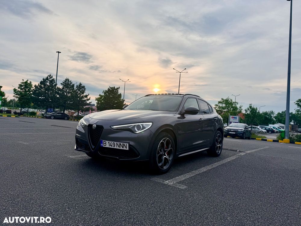 Alfa Romeo Stelvio 2.0 Turbo 16V AT8-Q4 Veloce - 7