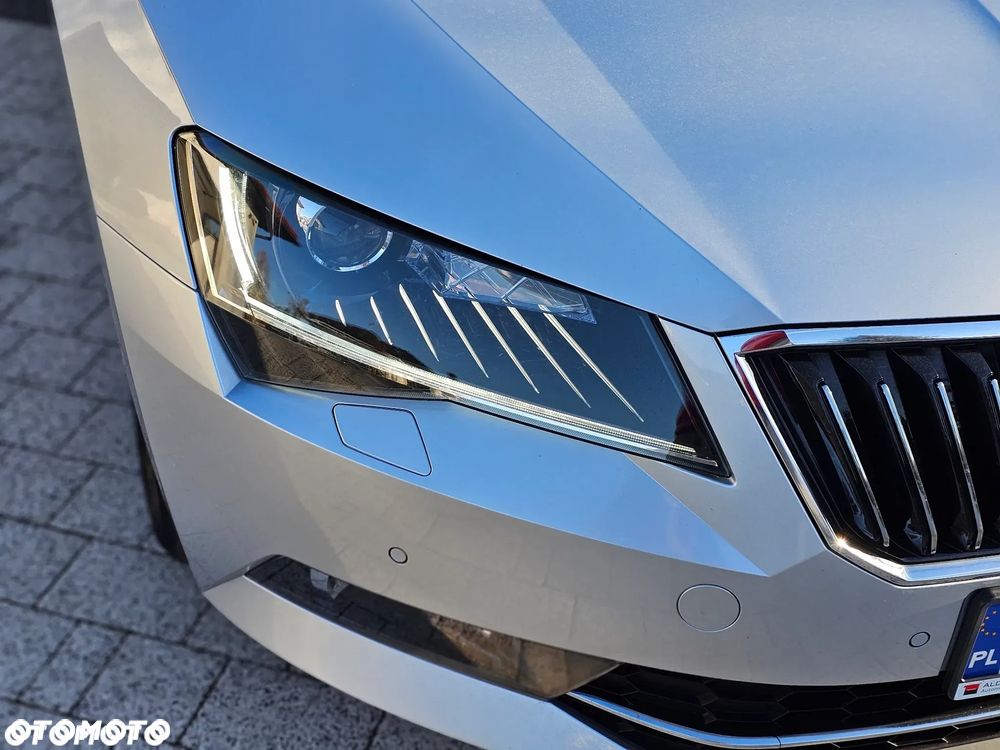 Skoda Superb 1.5 TSI Ambition - 10