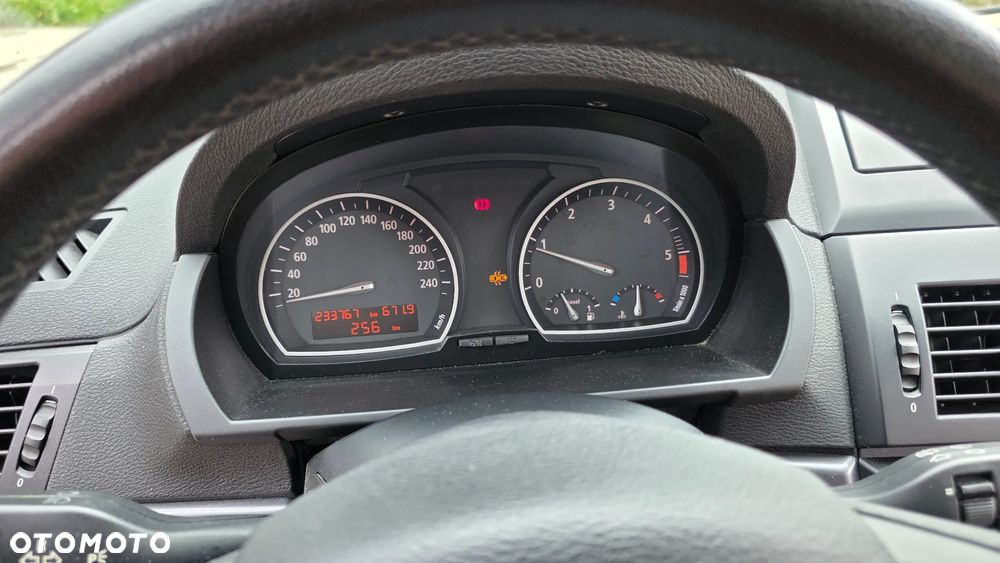 BMW X3 xDrive18d Limited Sport Edition - 31