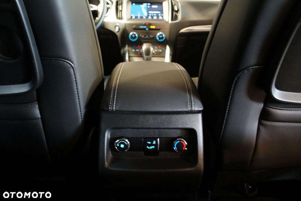 Ford Galaxy 2.0 TDCi Titanium PowerShift - 24