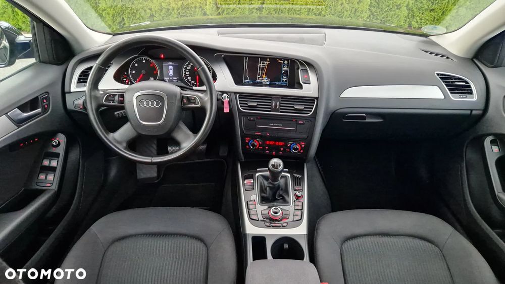 Audi A4 Avant 2.0 TDI e DPF S line Sportpaket - 6