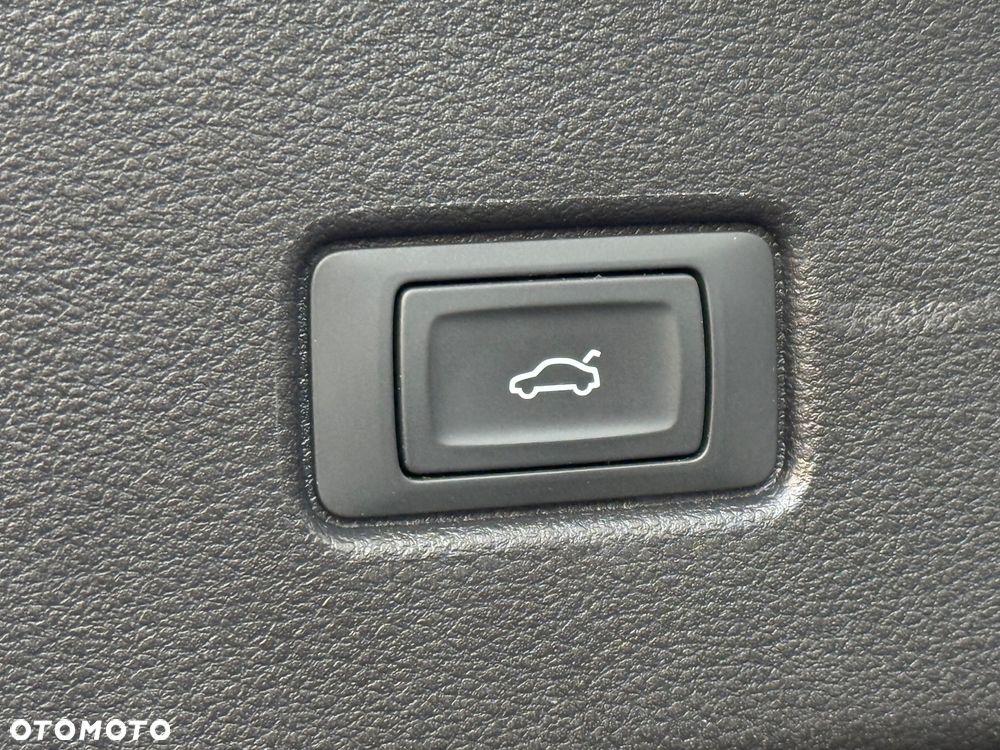 Audi Q5 Sportback 40 TDI quattro S tronic S line - 40