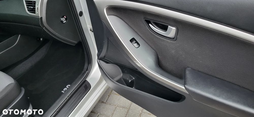 Hyundai i30 1.4 Comfort - 28