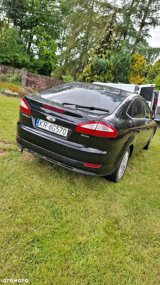 Ford Mondeo 2.0 Ghia - 7