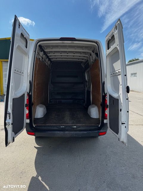 Volkswagen Crafter - 7