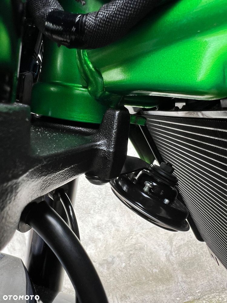 Kawasaki Z 900 - 6