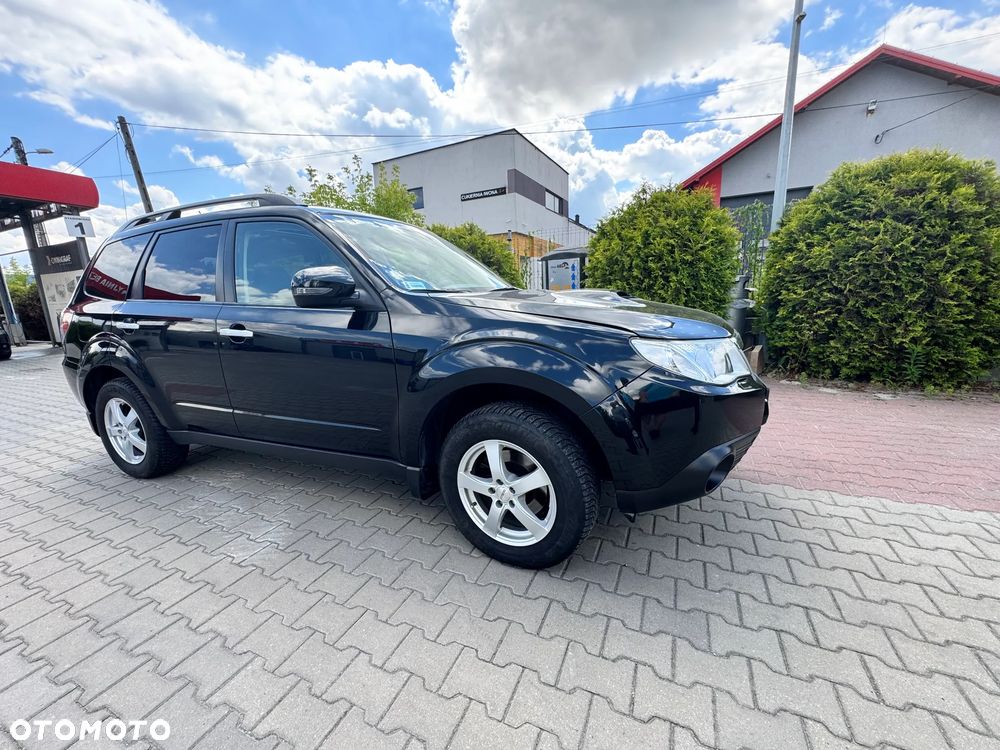 Subaru Forester 2.0D XE 000 - 9