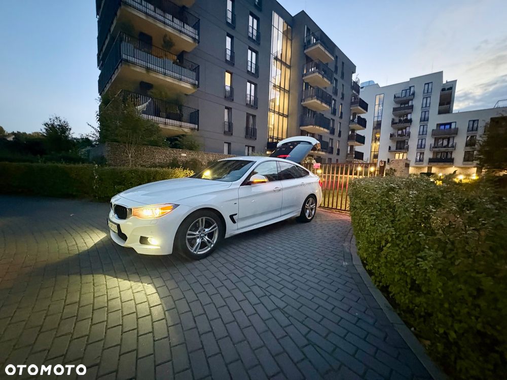 BMW 3GT 320i - 3