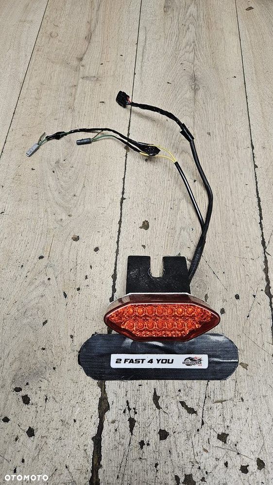 Lampa tył uniwersalna 3w1 - 6