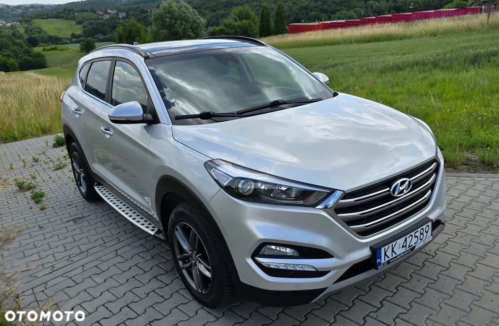 Hyundai Tucson 1.7 CRDI BlueDrive Style 2WD - 3