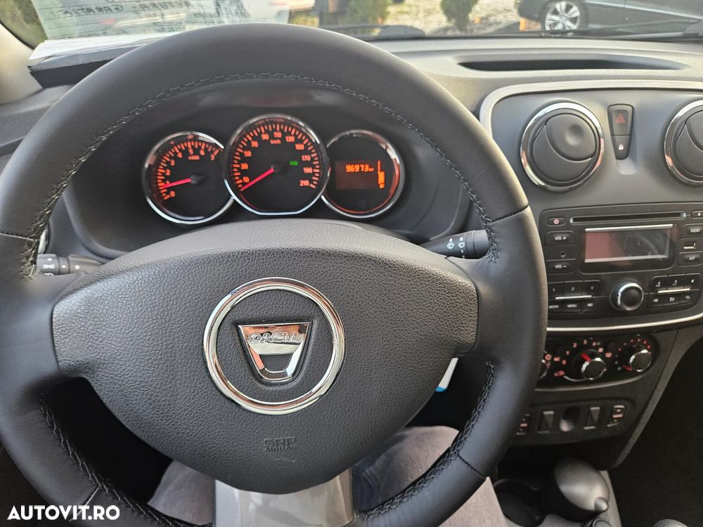 Dacia Logan 0.9 TCe Laureate - 8