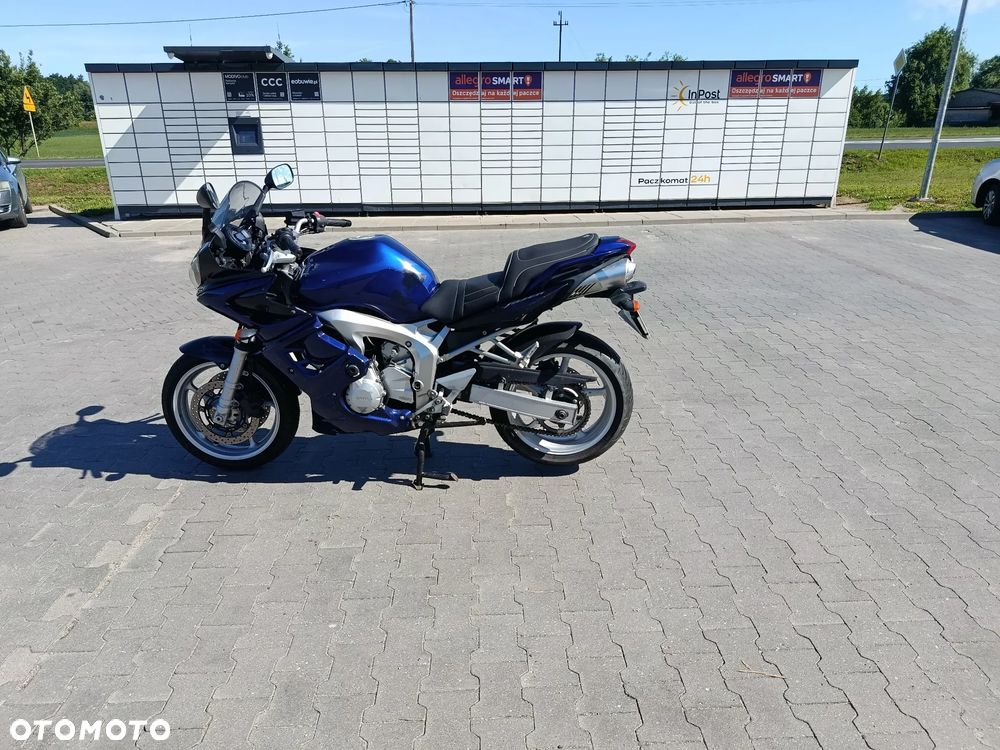 Yamaha FZ6 - 2