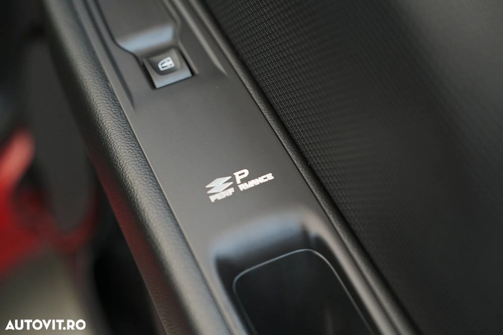 Renault Clio ENERGY TCe 120 EDC GT - 10