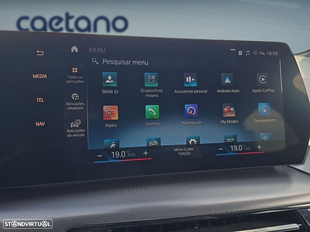 BMW 225xe Active Tourer e xDrive Pack Desportivo M - 37