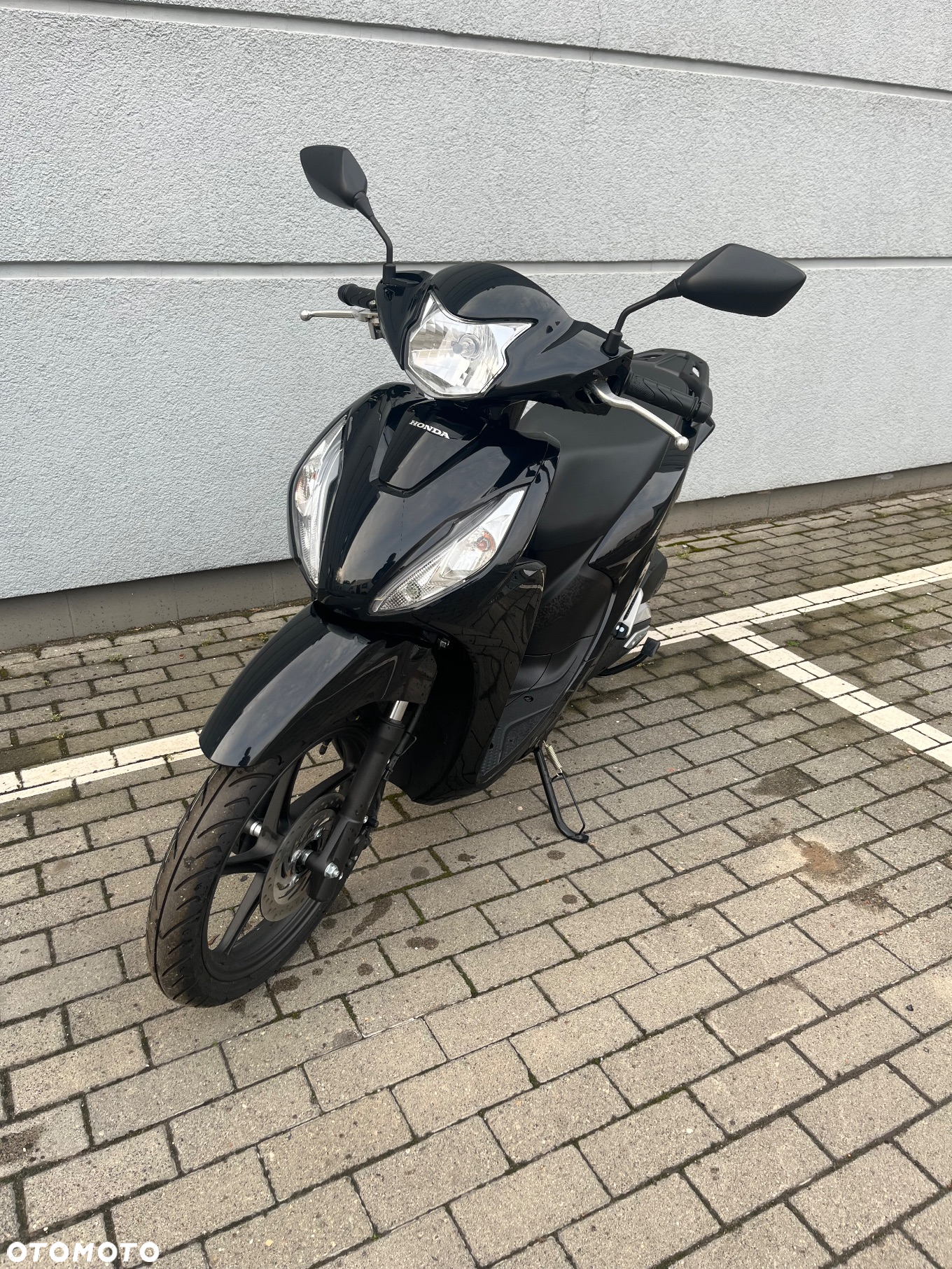 Honda Vision - 5