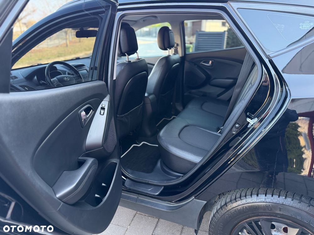 Hyundai ix35 1.6 2WD Fifa World Cup Edition - 23