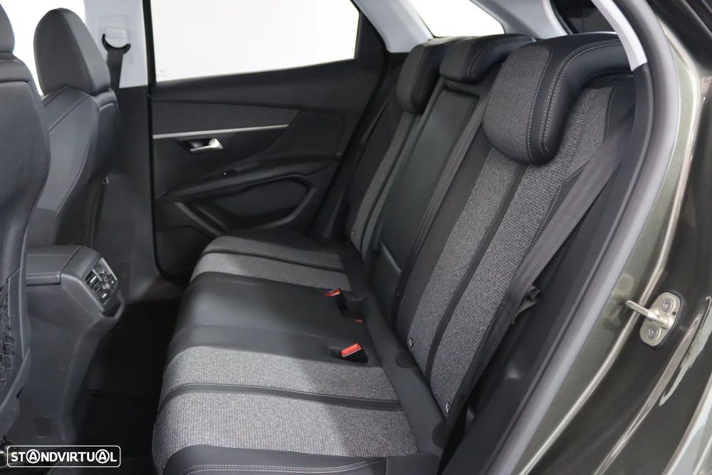 Peugeot 3008 1.2 PureTech GT Line EAT8 - 16