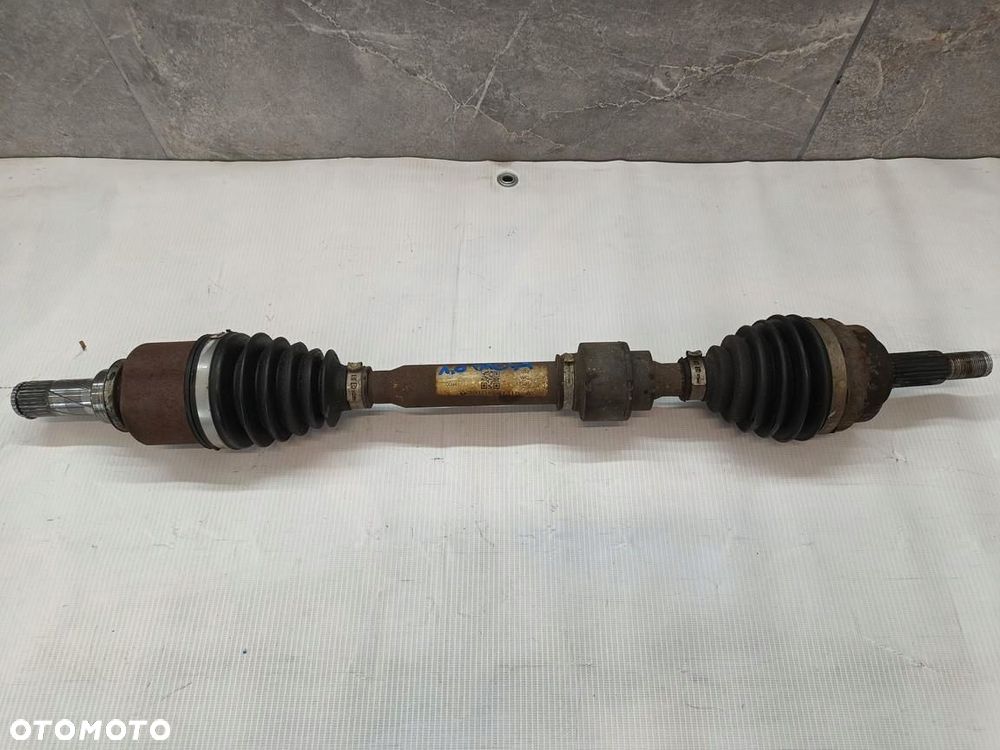 dacia sandero stepway iii 21r- 1.0 tce półoś lewy przód 391011411r - 1