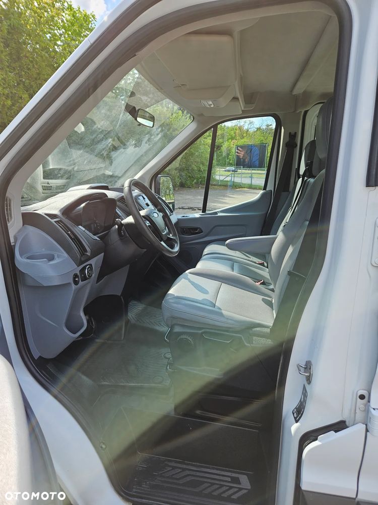 Ford Transit - 6