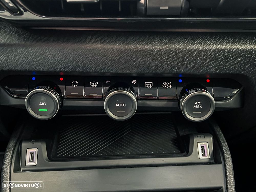 Citroën C4 1.2 PureTech Max - 15