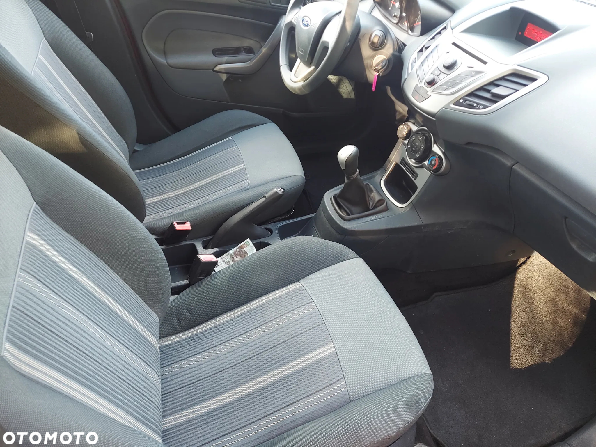 Ford Fiesta 1.25 Ambiente - 13