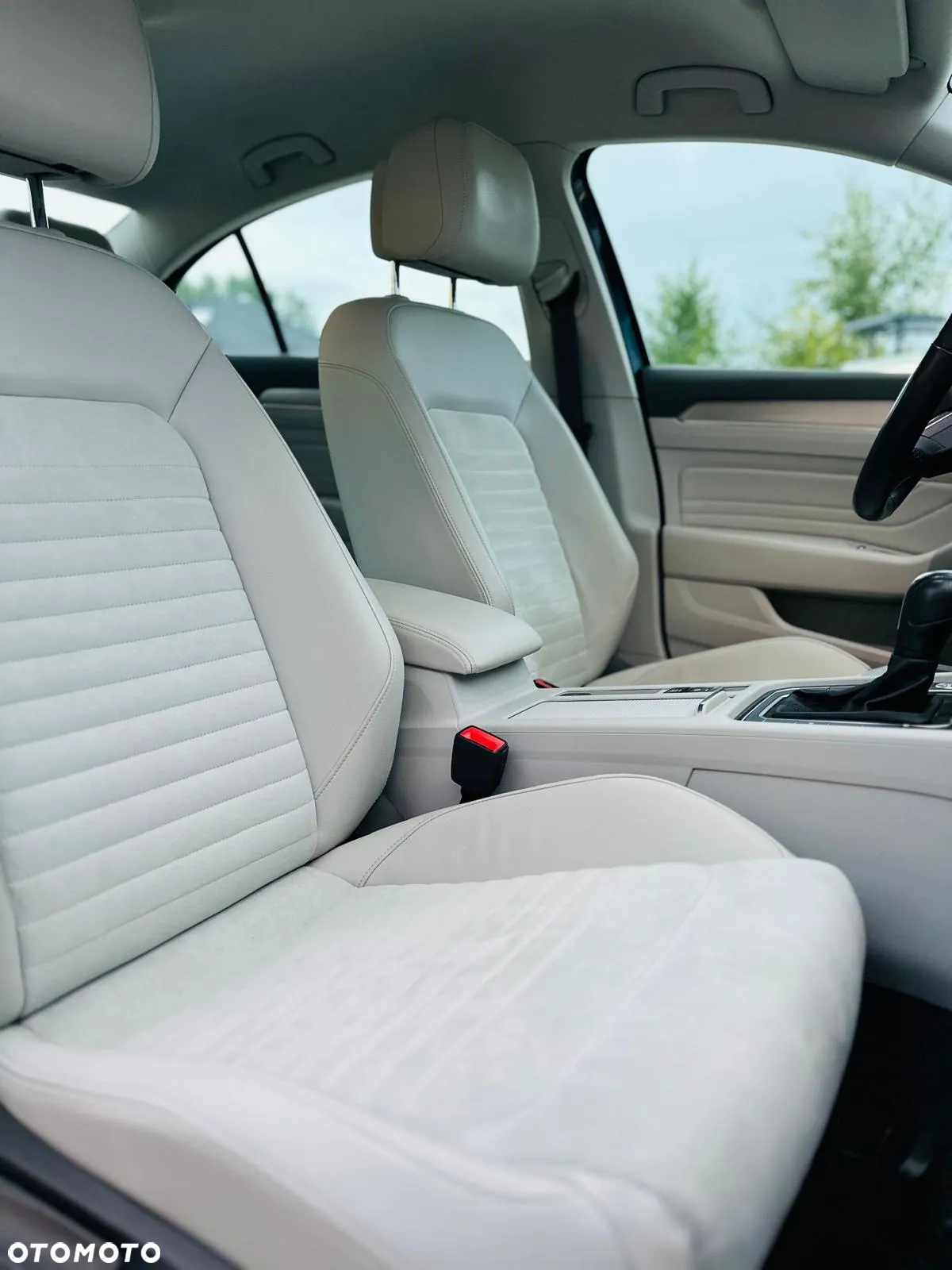 Volkswagen Passat 1.5 TSI EVO Elegance DSG - 16