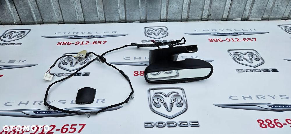 Dodge Durango III LIFT 2014- Lusterko wsteczne Lusterko wewnętrzne Obudowa lusterka Kompletne SOS ASSIST 911  instalacja lusterka P68310916AB - 1