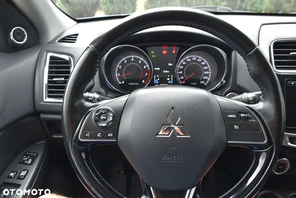 Mitsubishi ASX 1.6 2WD Diamant Edition+ - 27