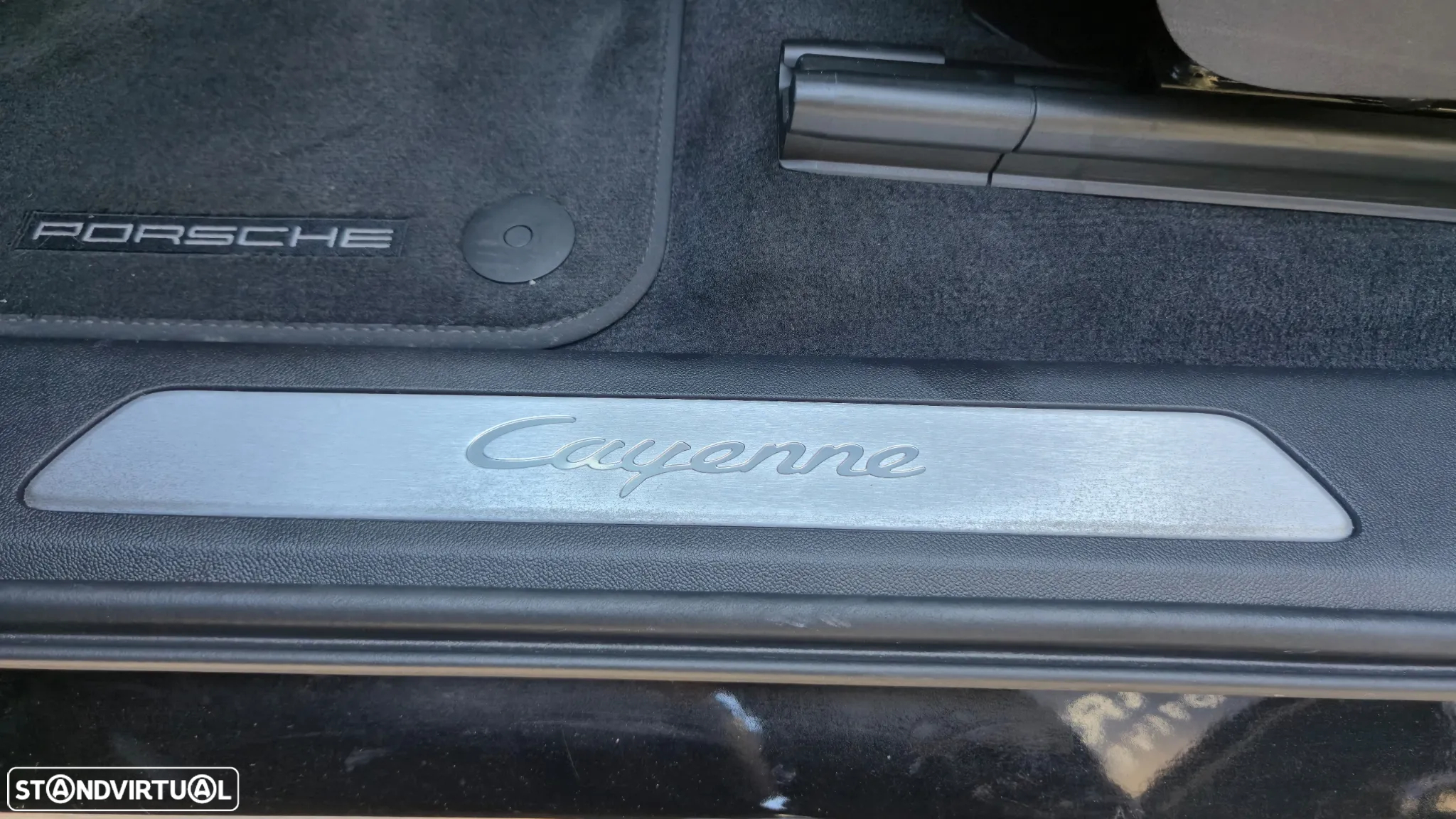 Porsche Cayenne E-Hybrid Platinum Edition - 42