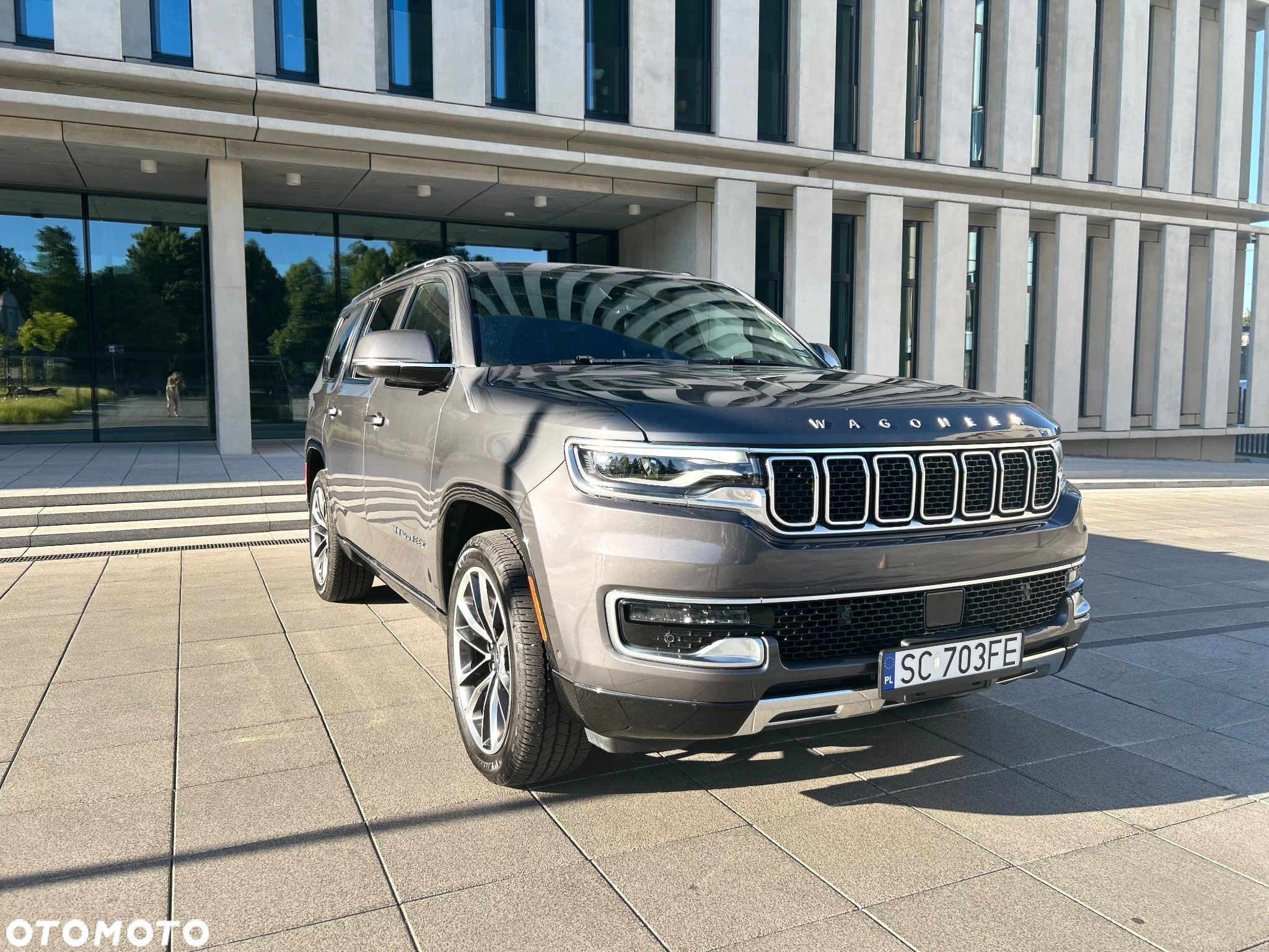 Jeep Wagoneer