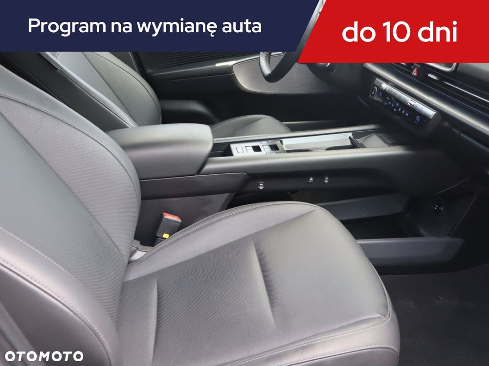 Hyundai IONIQ 6 - 11