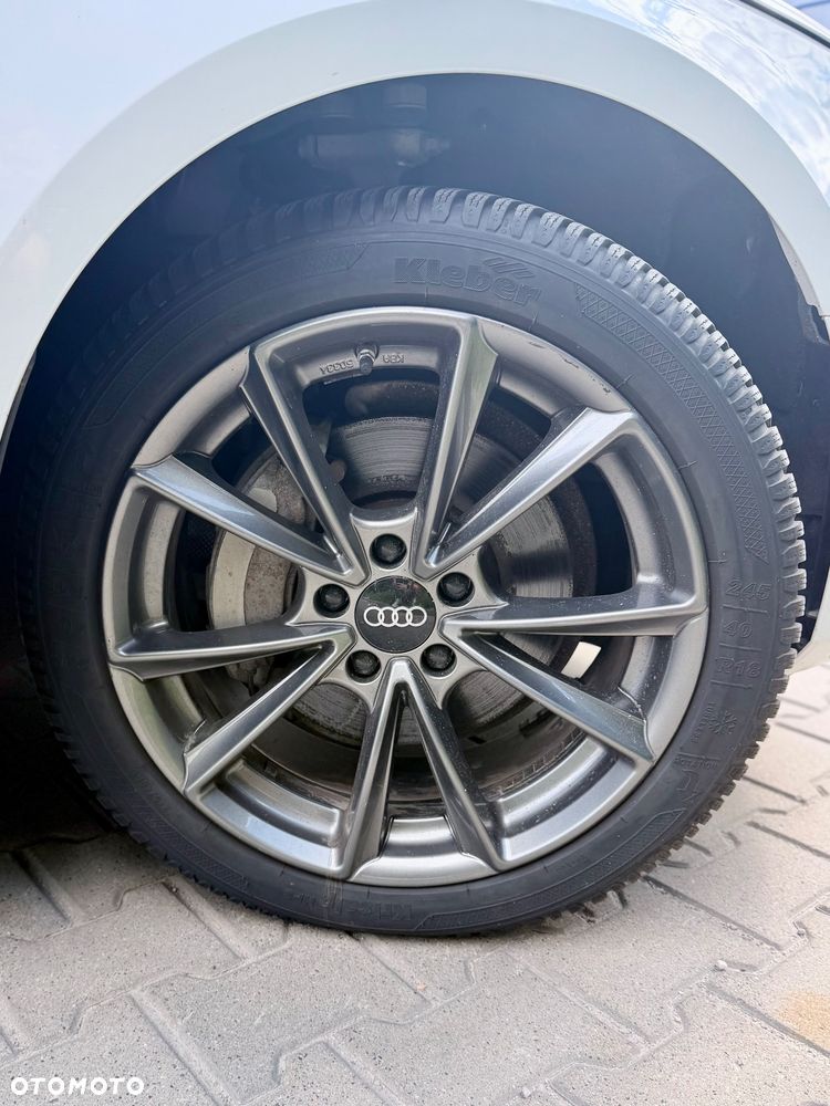 Audi A4 Avant 2.0 TDI S tronic - 17