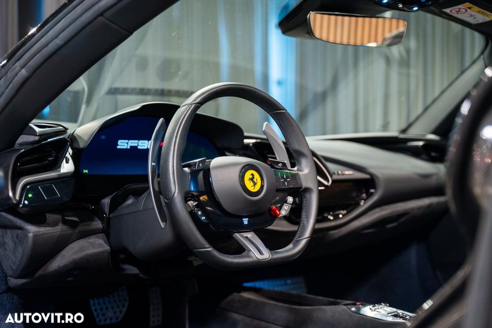 Ferrari SF90 Stradale - 17