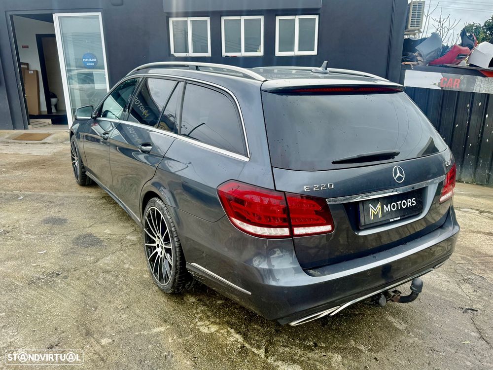 Mercedes-Benz E 220 BlueTEC Avantgarde Auto. - 2