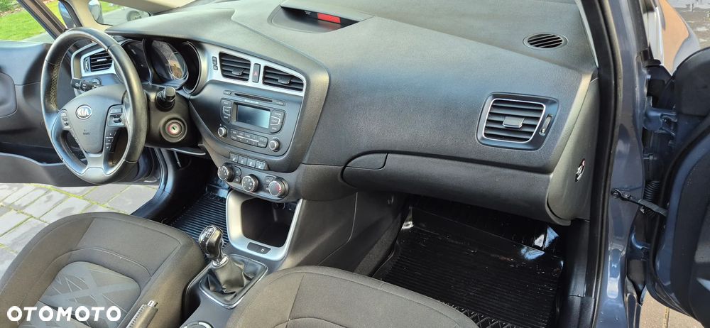 Kia Ceed - 24