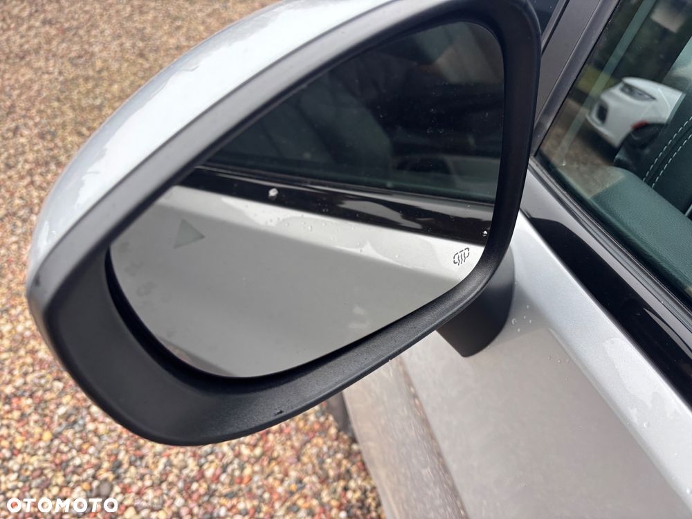 Chrysler Pacifica - 14