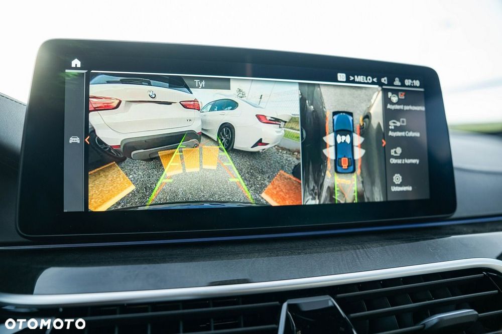 BMW Seria 5 - 22