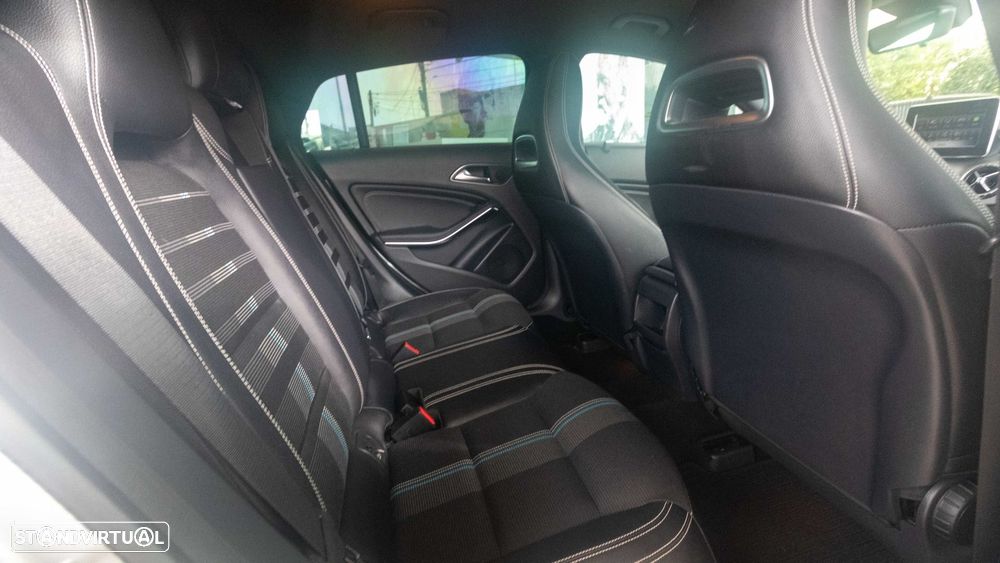 Mercedes-Benz CLA 180 d Shooting Brake Urban Aut. - 9