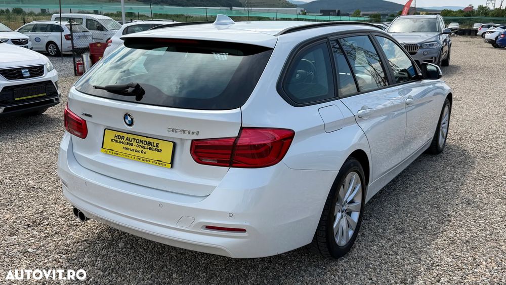 BMW Seria 3 320d xDrive Sport-Aut. Advantage - 19